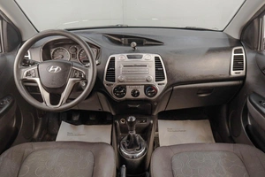 Хетчбэк Hyundai i20 2010 года, 559000 рублей, Челябинск