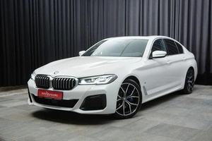 Седан BMW 5 серия 2022 года, 5600000 рублей, Красноярск
