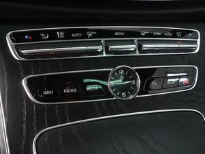 Седан Mercedes-benz E-класс 2020 года, 3790000 рублей, Красный Пахарь