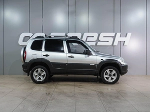 Внедорожник Chevrolet Niva 2012 года, 589000 рублей, Воронеж