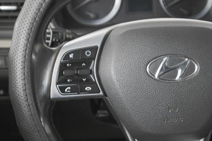 Седан Hyundai Sonata 2018 года, 1449000 рублей, Кемерово
