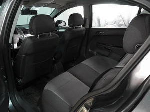 Седан Opel Astra 2011 года, 679000 рублей, Воронеж