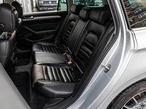 Универсал Volkswagen Passat 2018 года, 1999000 рублей, Краснодар