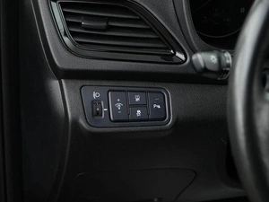 Седан Hyundai Solaris 2021 года, 1694444 рублей, Москва