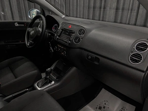 Хетчбэк Volkswagen Golf Plus 2011 года, 735000 рублей, Красноярск