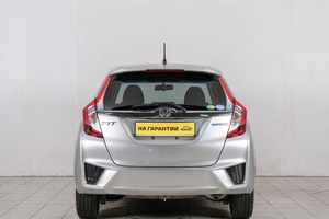 Хетчбэк Honda Fit 2014 года, 859000 рублей, Красноярск