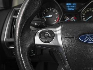 Хетчбэк Ford Focus 2013 года, 829000 рублей, Ставрополь