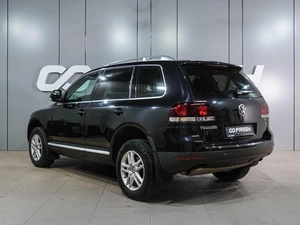 Внедорожник Volkswagen Touareg 2008 года, 1279000 рублей, Воронеж