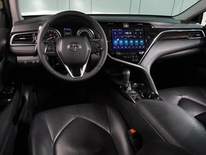 Седан Toyota Camry 2019 года, 2699000 рублей, Воронеж