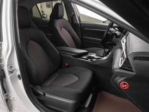 Седан Toyota Camry 2019 года, 2139000 рублей, Тюмень
