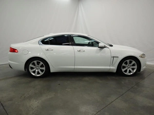 Седан Jaguar XJR 2012 года, 1400000 рублей, Курск