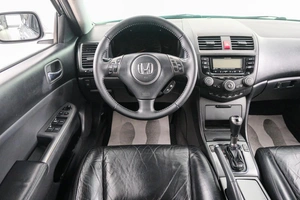 Седан Honda Accord 2007 года, 949000 рублей, Красноярск