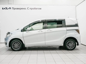 Минивэн Honda Freed 2012 года, 1049000 рублей, Красноярск