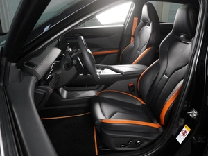 Лифтбек Changan UNI-V 2023 года, 2485000 рублей, Красный Пахарь