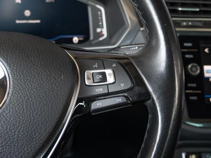 Внедорожник Volkswagen Tiguan 2020 года, 2350000 рублей, Краснодар