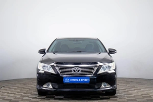 Седан Toyota Camry 2013 года, 1819000 рублей, Пермь