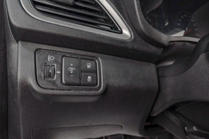 Седан Hyundai Solaris 2018 года, 1169000 рублей, Челябинск