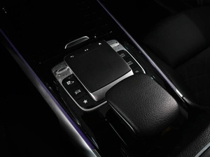 Внедорожник Mercedes-benz GLB-класс 2020 года, 3199000 рублей, Аксай