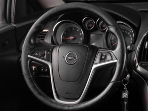 Хетчбэк Opel Astra 2010 года, 489000 рублей, Тюмень