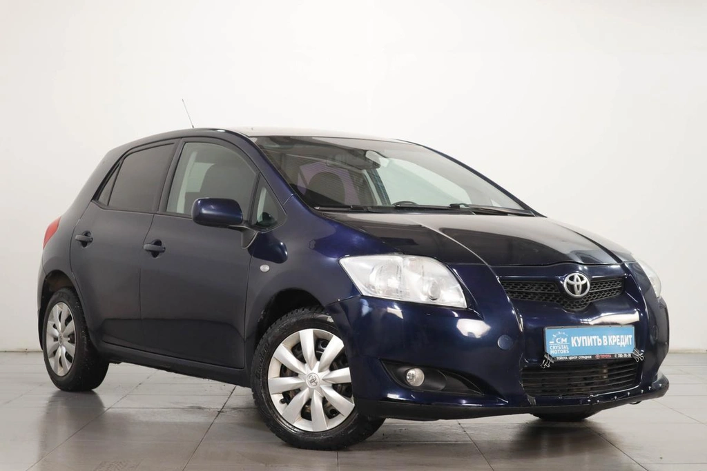 Хетчбэк Toyota Auris 2007 года, 829000 рублей, Челябинск