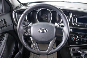 Седан Kia Optima 2012 года, 1249000 рублей, Пермь