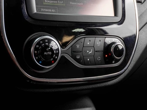 Внедорожник Renault Kaptur 2018 года, 1309000 рублей, Тюмень