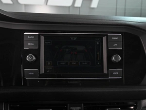 Седан Volkswagen Jetta 2021 года, 1949000 рублей, Аксай