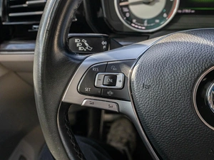 Внедорожник Volkswagen Touareg 2019 года, 5450000 рублей, Краснодар