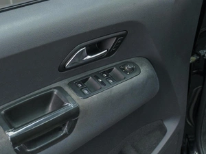 Пикап Volkswagen Amarok 2012 года, 1550000 рублей, Сургут