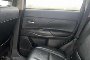 Внедорожник Mitsubishi Outlander 2012 года, 1300000 рублей, Солонцы