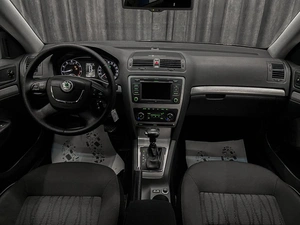 Лифтбек Skoda Octavia 2011 года, 845000 рублей, Красноярск