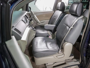 Минивэн Toyota Isis 2013 года, 1184000 рублей, Воронеж