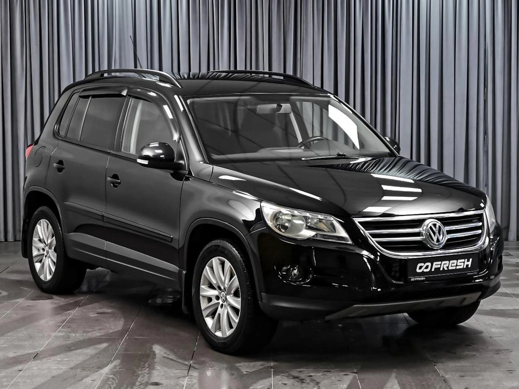 Внедорожник Volkswagen Tiguan 2010 года, 1110000 рублей, Ставрополь