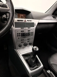 Универсал Opel Astra 2011 года, 690000 рублей, Орёл