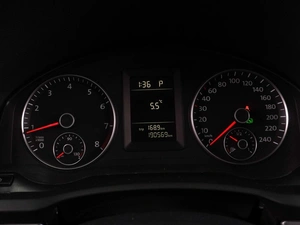 Седан Volkswagen Jetta 2010 года, 899000 рублей, Воронеж