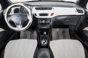 Хетчбэк Citroen DS 3 2012 года, 949000 рублей, Барнаул