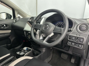 Хетчбэк Nissan Note 2018 года, 1085000 рублей, Красноярск