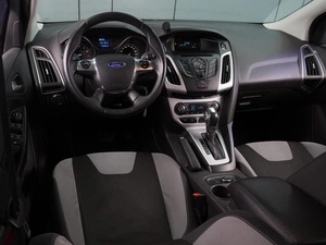 Седан Ford Focus 2013 года, 989000 рублей, Воронеж