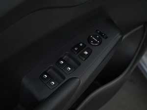 Седан Hyundai Solaris 2020 года, 1613444 рублей, Москва