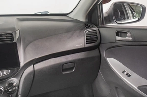 Седан Hyundai Solaris 2016 года, 1339000 рублей, Томск