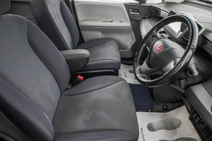 Минивэн Honda Freed 2009 года, 1379000 рублей, Барнаул