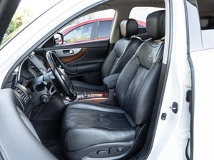 Внедорожник Infiniti FX37 2010 года, 1433500 рублей, Волгоград