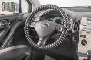Минивэн Toyota Corolla Verso 2005 года, 689000 рублей, Томск