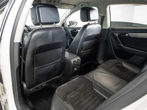 Седан Volkswagen Passat 2013 года, 1275000 рублей, Ставрополь