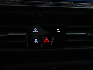 Хетчбэк Volkswagen Golf 2022 года, 2798444 рублей, Москва