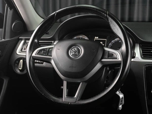 Лифтбек Skoda Rapid 2016 года, 1019000 рублей, Тюмень