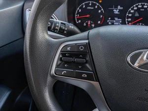 Седан Hyundai Solaris 2022 года, 1620000 рублей, Краснодар