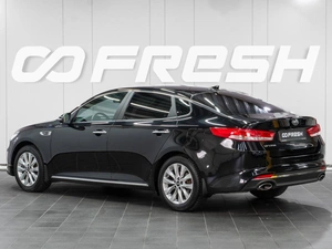 Седан Kia Optima 2018 года, 2209000 рублей, Сургут