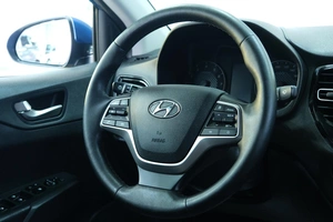 Седан Hyundai Solaris 2021 года, 1719000 рублей, Омск