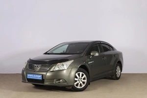 Седан Toyota Avensis 2009 года, 1219000 рублей, Новосибирск